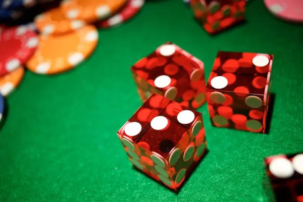 zeusqq slot Live Dealer Tables at Your Fingertips
